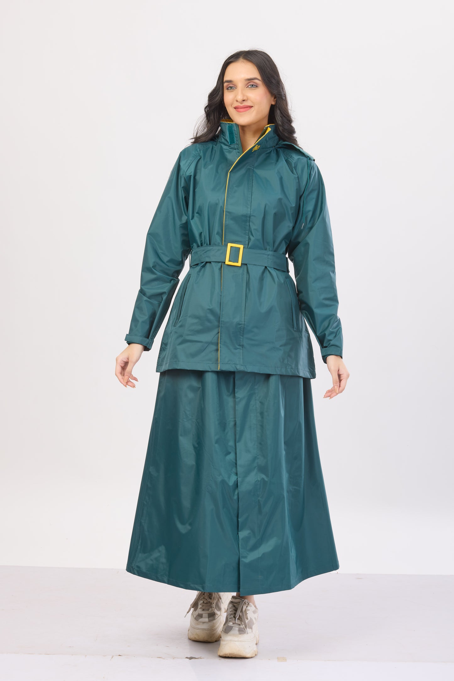 Diva Skirt Suit Bottle Green