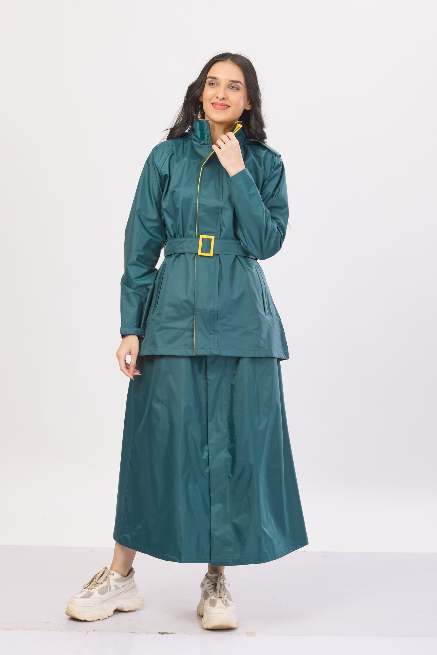 Diva Skirt Suit Bottle Green