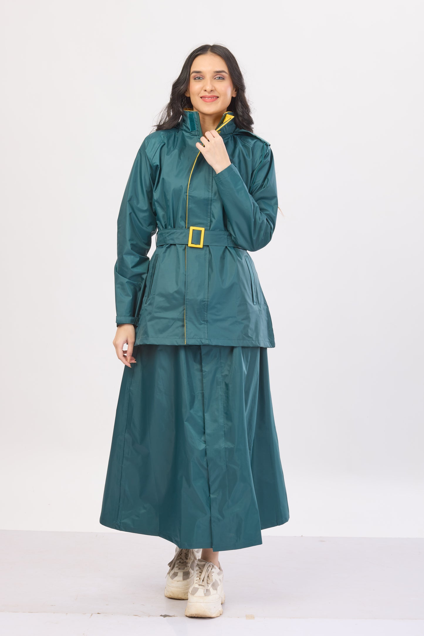 Diva Skirt Suit Bottle Green