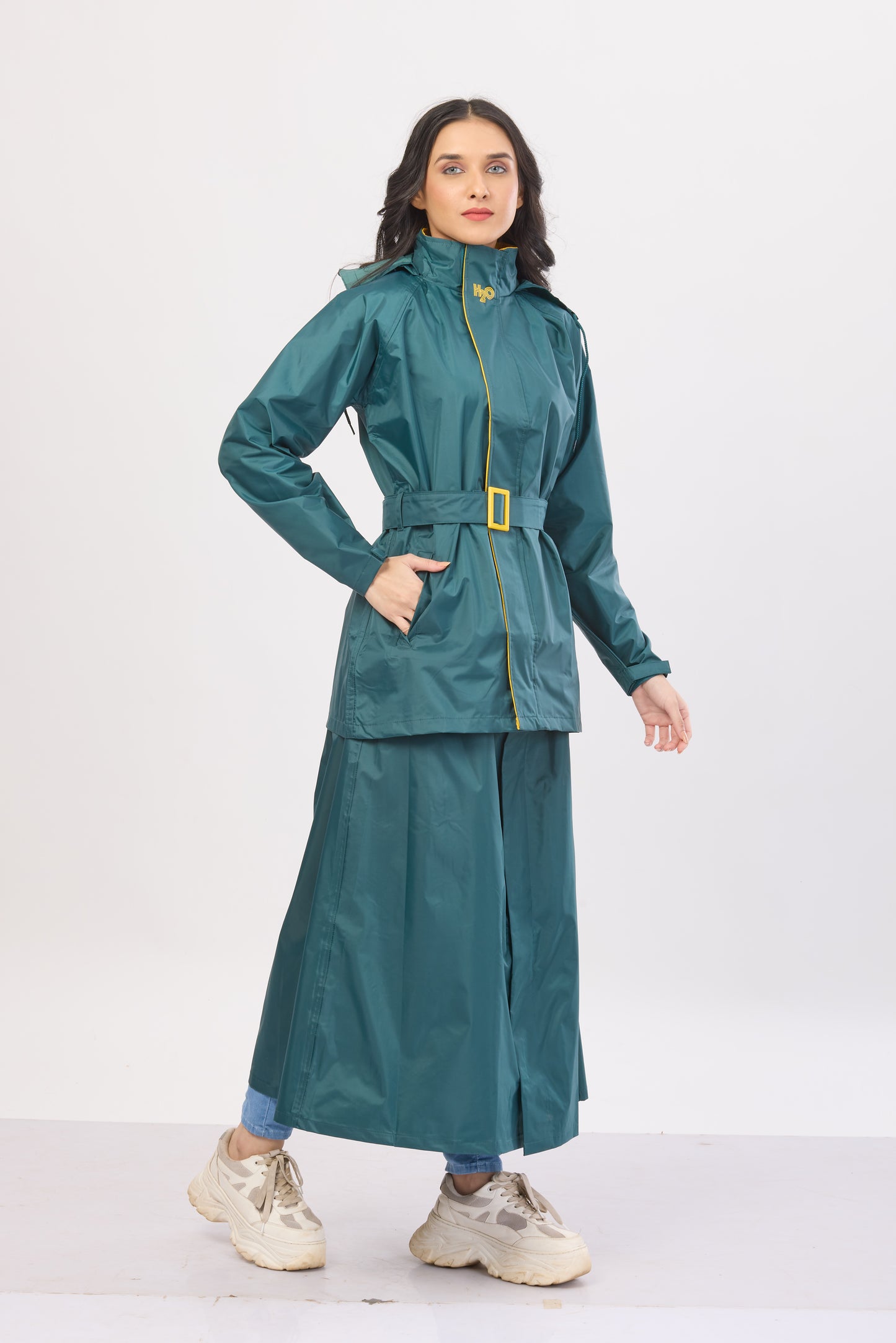 Diva Skirt Suit Bottle Green