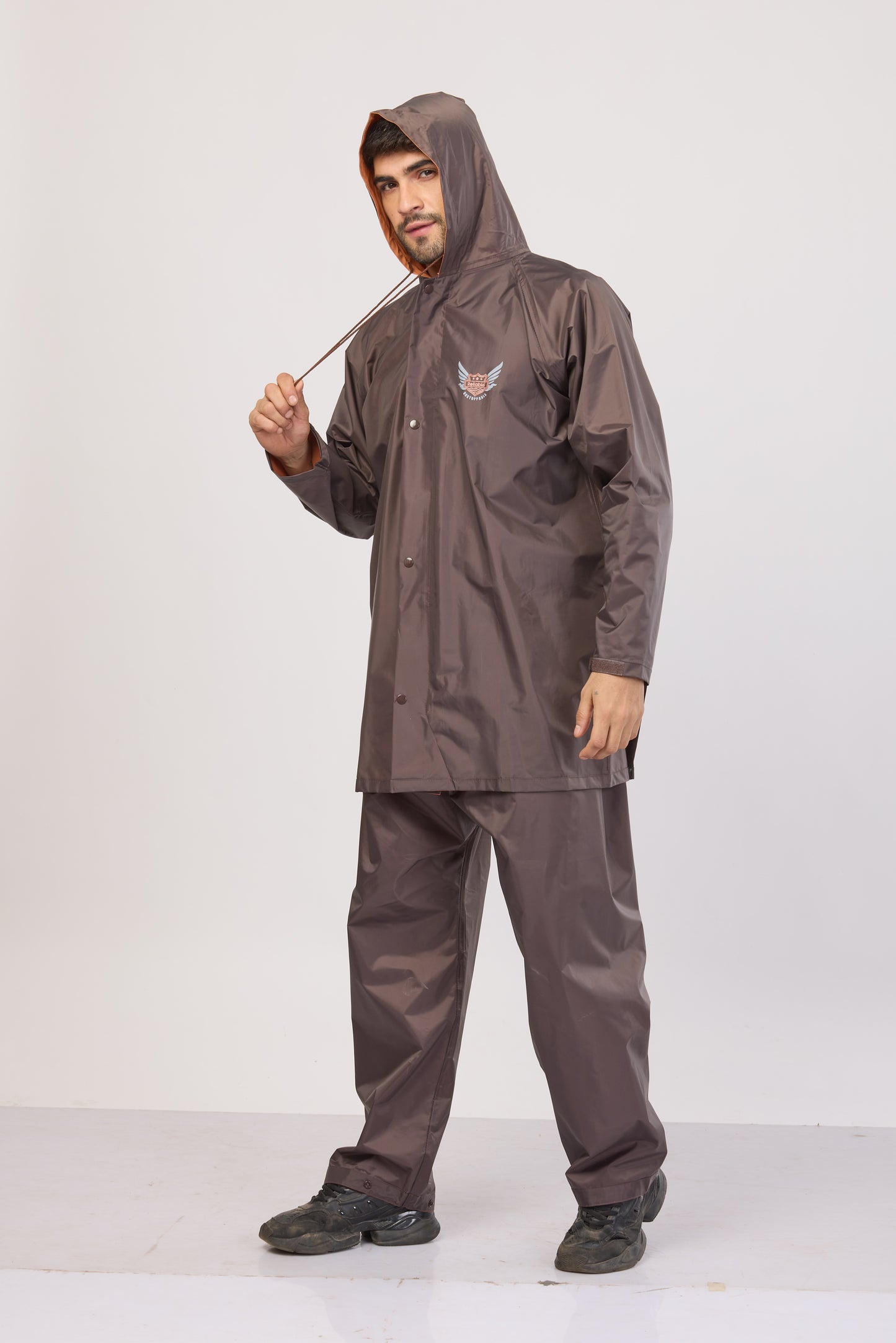 Comfort Suit Brown