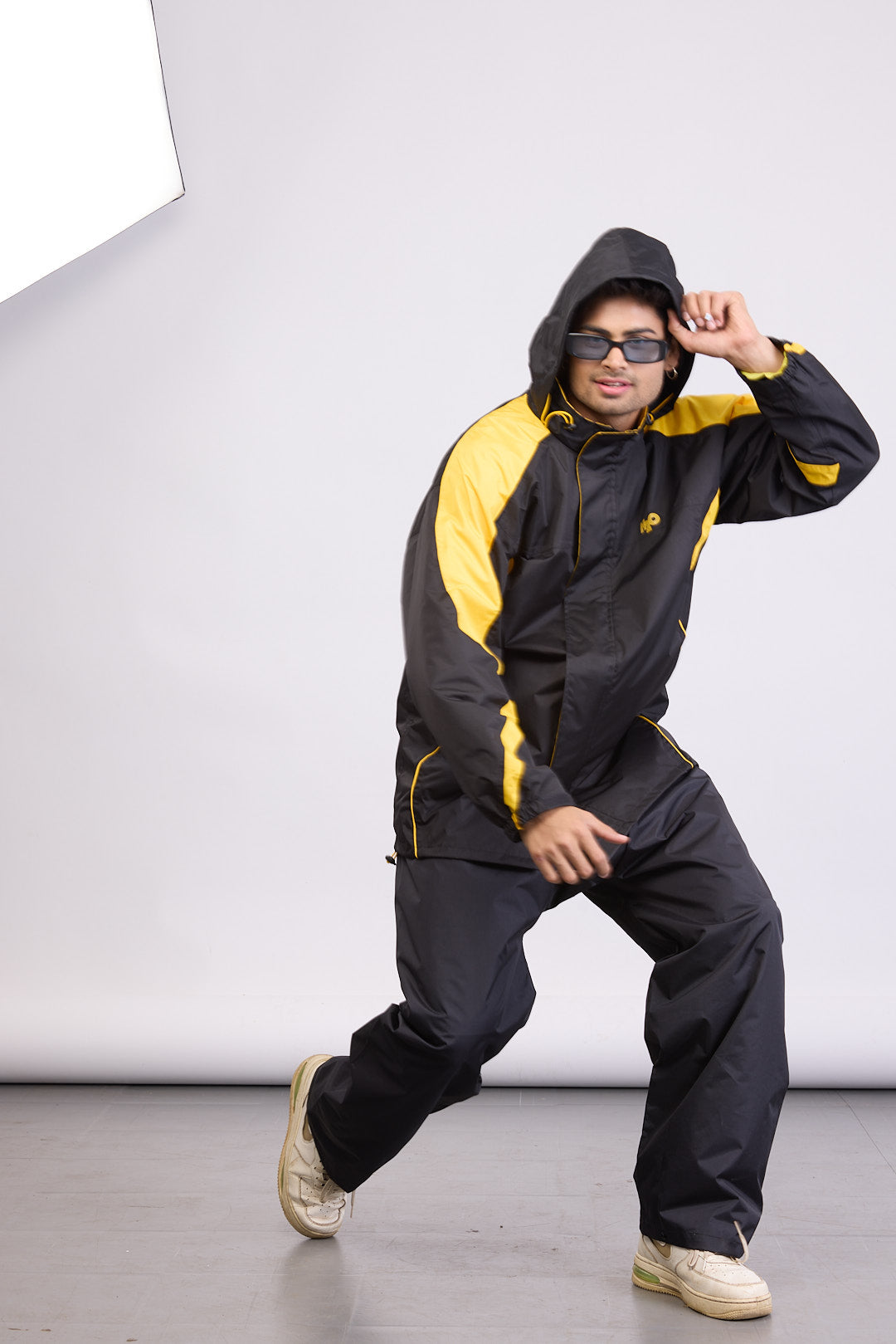 H2O RS 2501 Suit Black