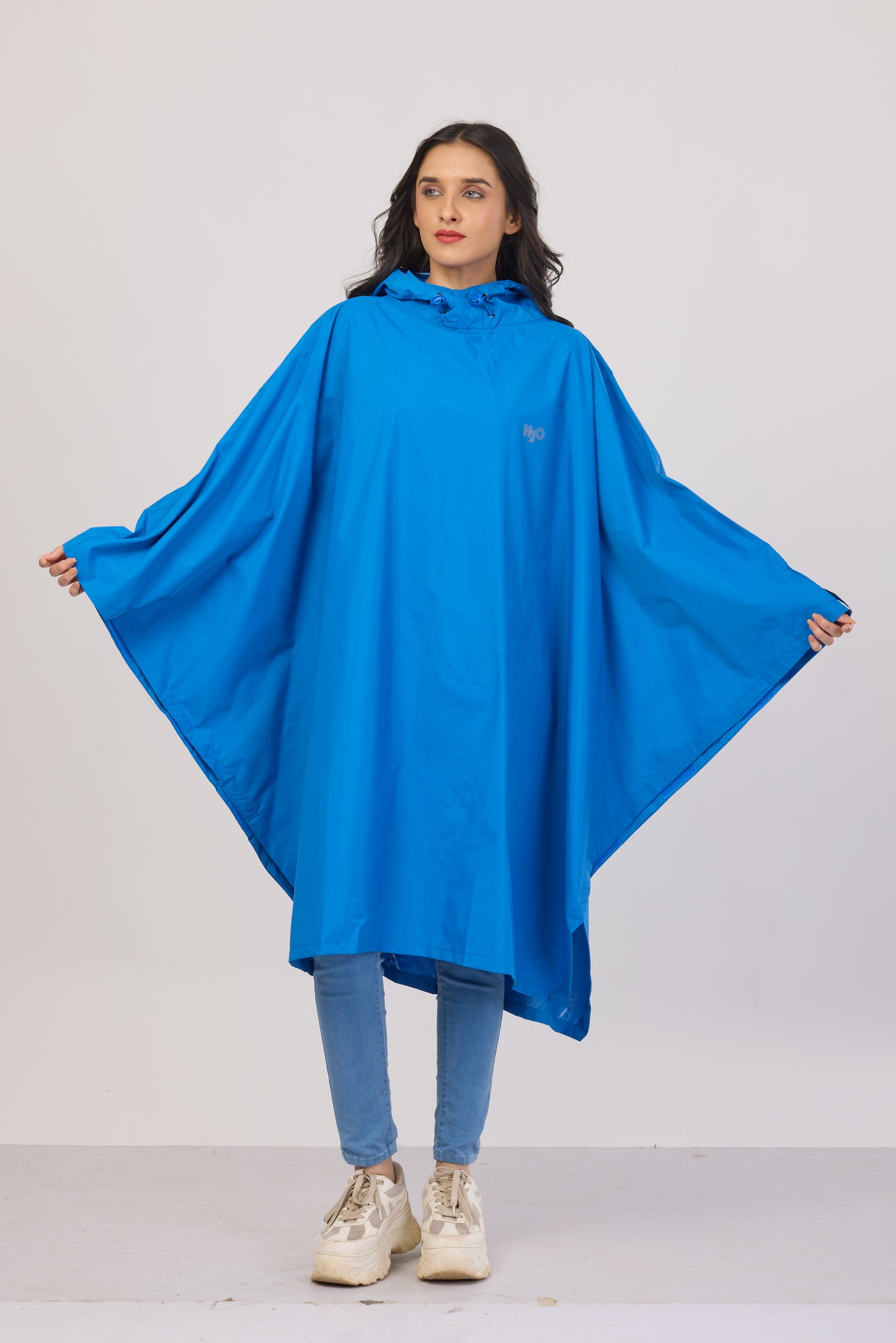 Reliable Rainwear versatile hooded raincoat