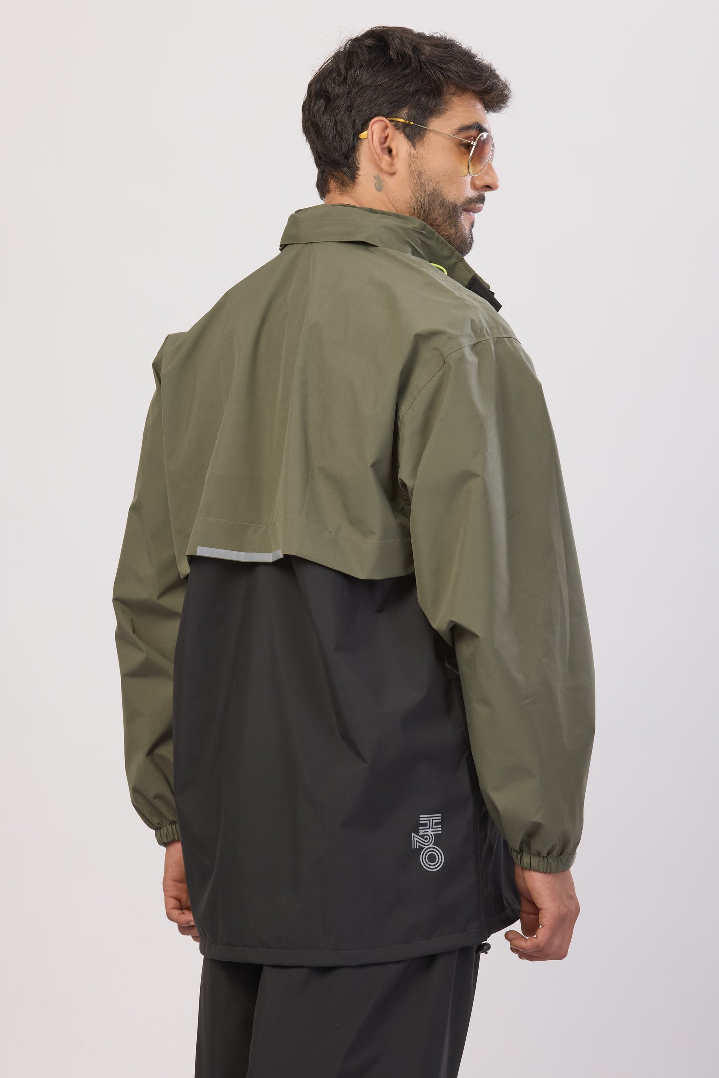 H2O Signature Suit Black-Olive