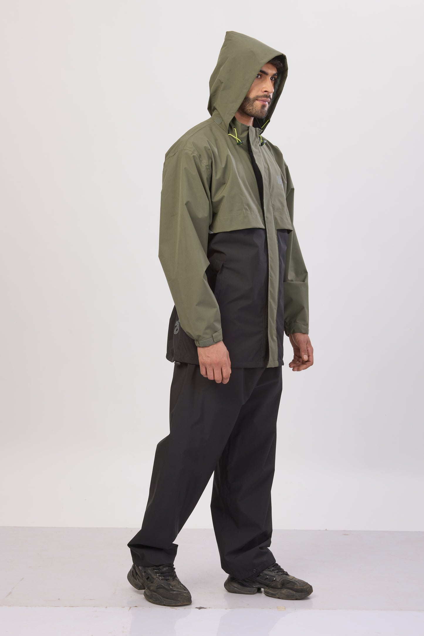 H2O Signature Suit Black-Olive