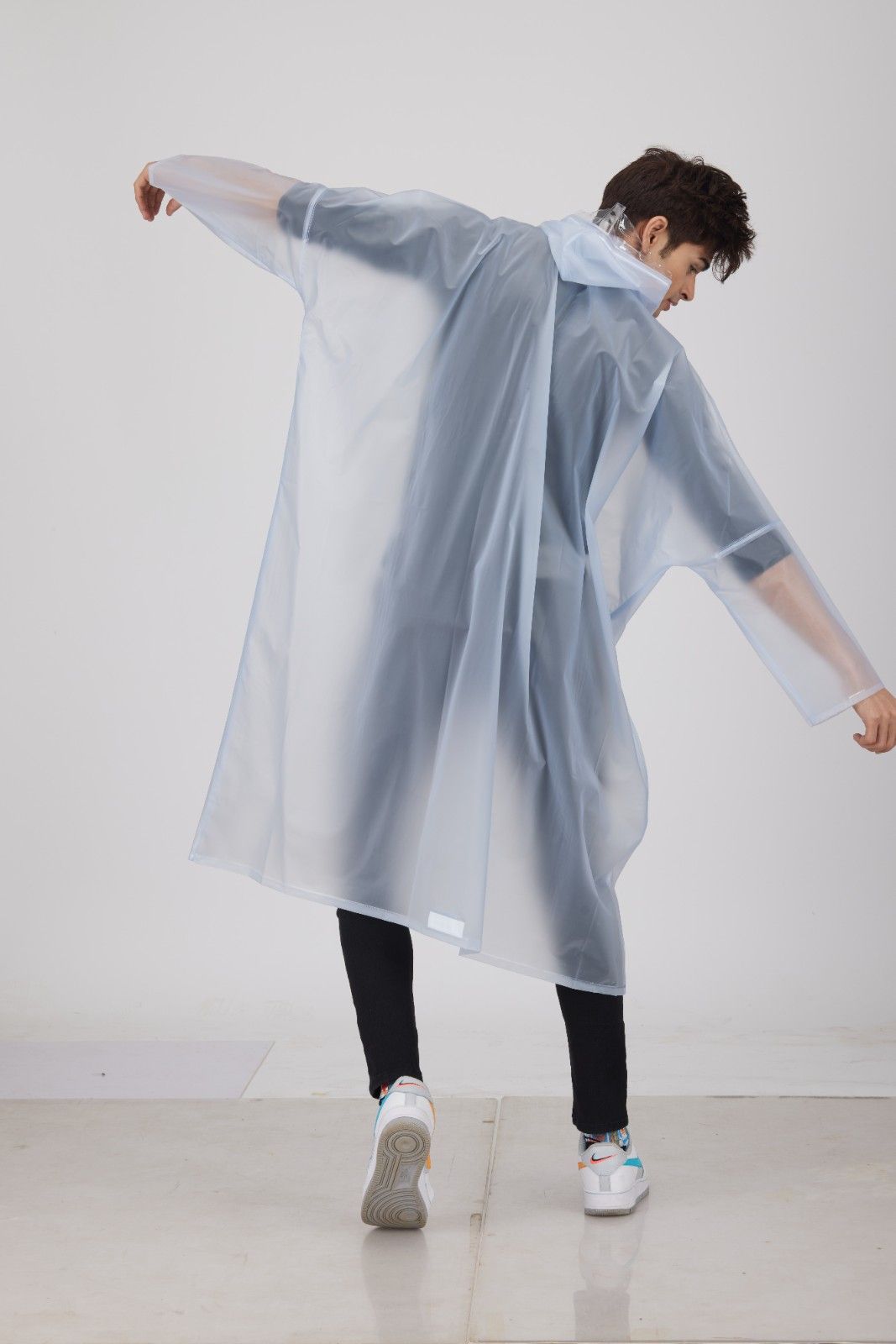Crystal Poncho Clear White