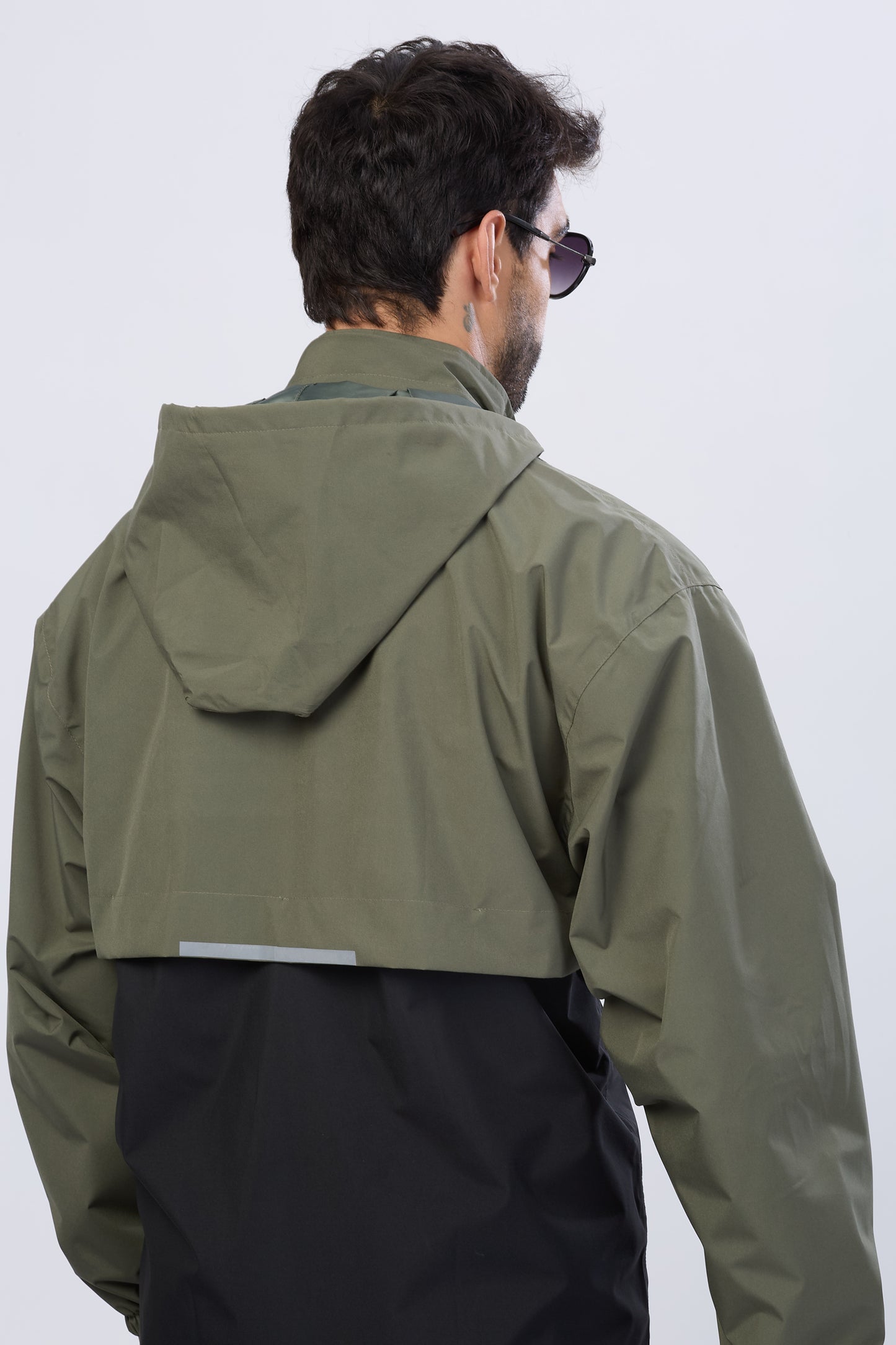 H2O Signature Suit Black-Olive