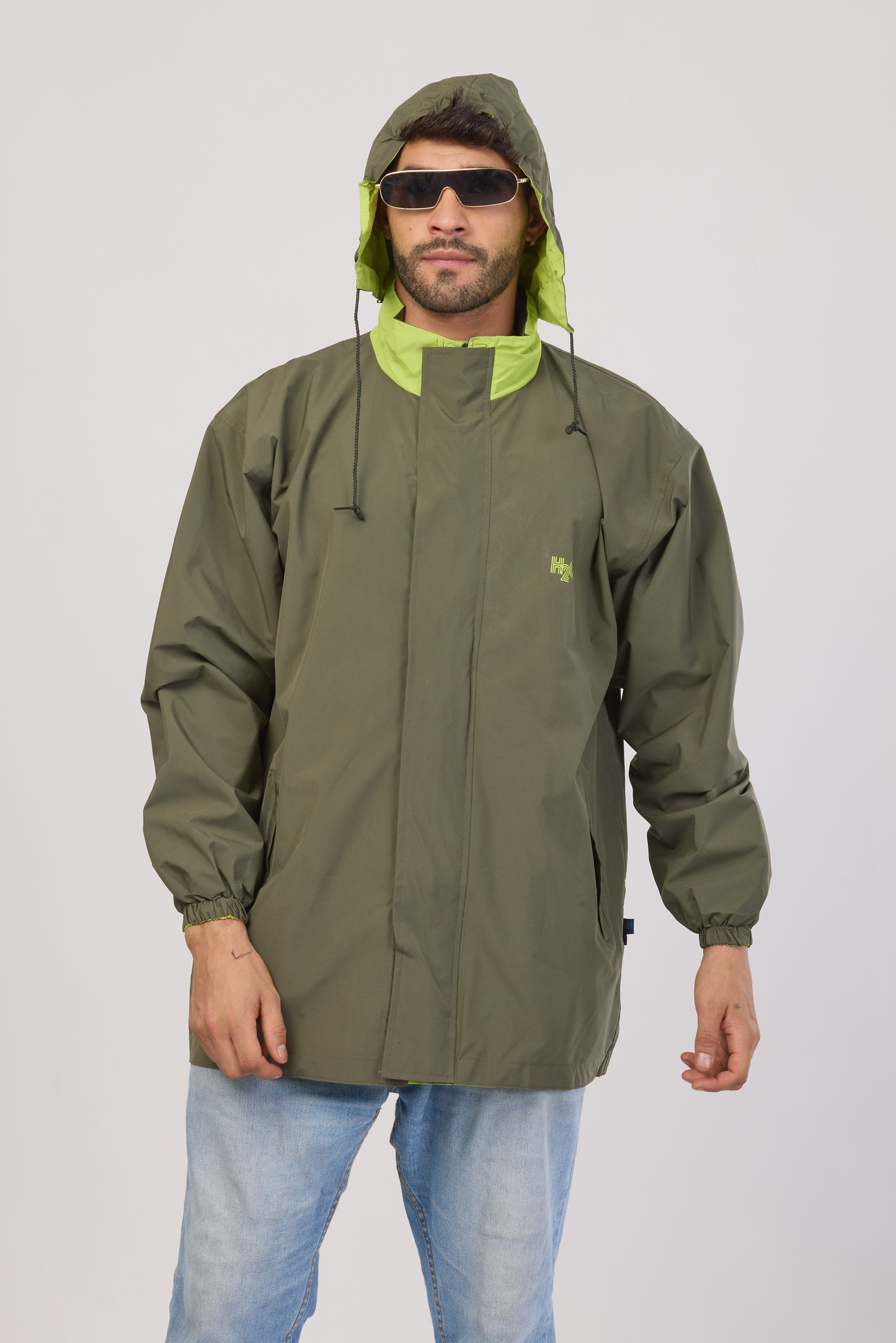 Reliable Rainwear hooded travel raincoat