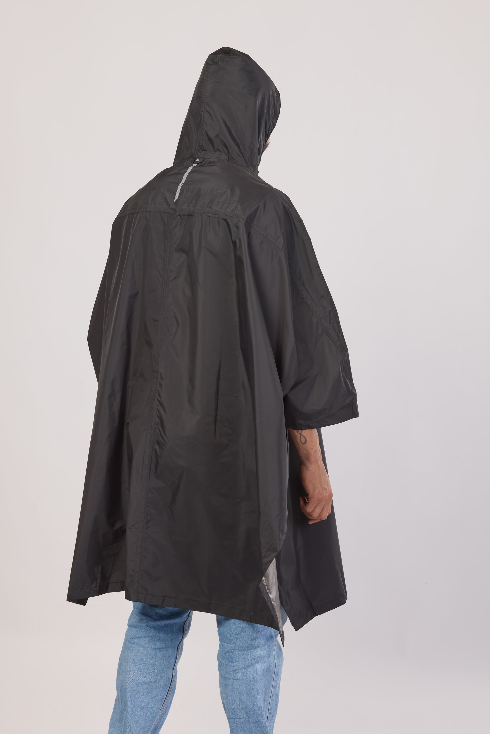 Reliable Rainwear urban raincoat design